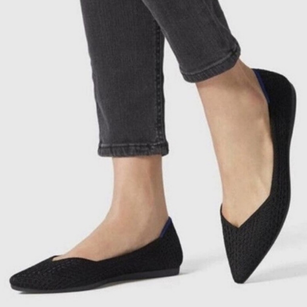 Rothy’s Black Pointed Ballet Flat Shoes Size 8.5
